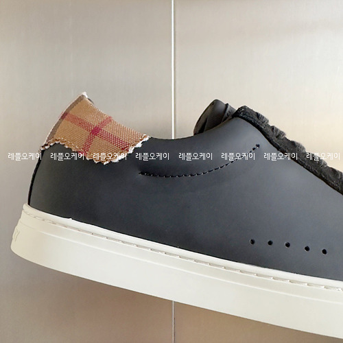 62ecfe47864febd8abe7826e5ab8c5dd_1685771396_2.jpg