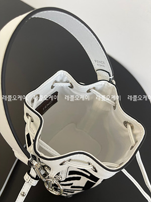 d15e0a6e3d6cffe5ae33126ddf71691c_1688201725_89.jpg