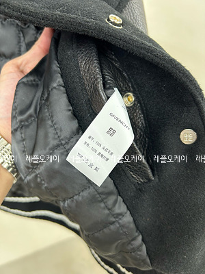 b45c0aacad73d37cae8b6cbc307a57a0_1696312775_54.jpg
