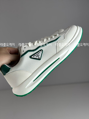 bc5e33463ac102a01934d7c40526d6a3_1696928706_64.jpg