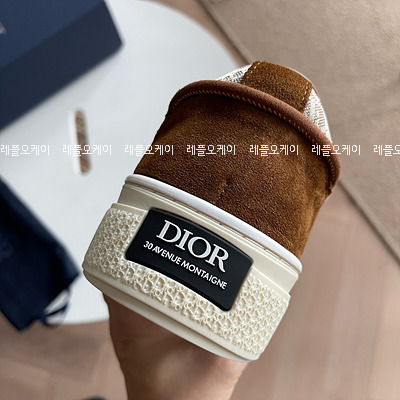 cdda3889c108f709bf829decd77961bd_1697523454.jpg