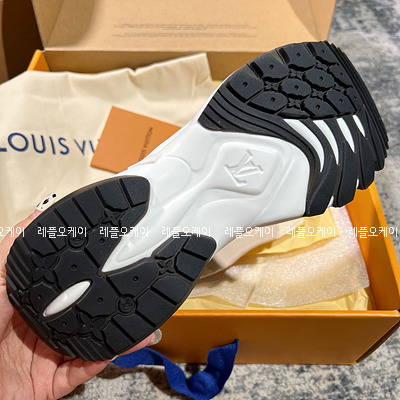 da91a140c4d382f59f6fa8f698d3382a_1696486727_66.jpg