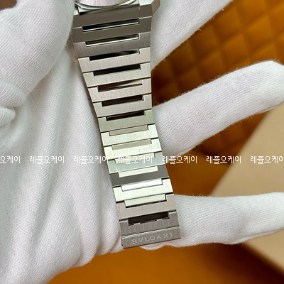 da91a140c4d382f59f6fa8f698d3382a_1696501286_17.jpg