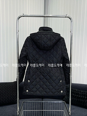 da91a140c4d382f59f6fa8f698d3382a_1696501664_23.jpg