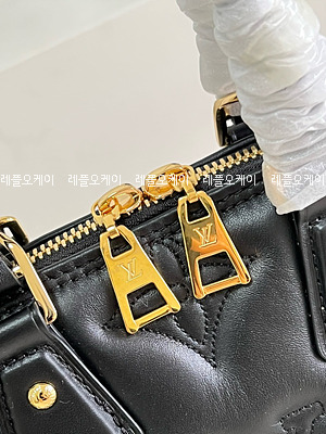 a6510c8775b4357fd437adeb94c115da_1701247648_33.jpg