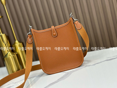 a7e308bcd6bb396ecd3e0e5a2dbec9be_1699683269_56.jpg