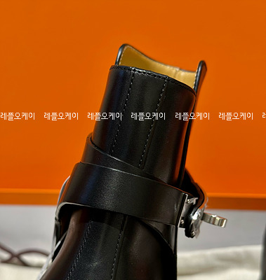 a7e308bcd6bb396ecd3e0e5a2dbec9be_1699690010_2.jpg
