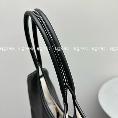 d8ba116671c14cc70a6e2ec60141e29d_1700809752_73.jpg
