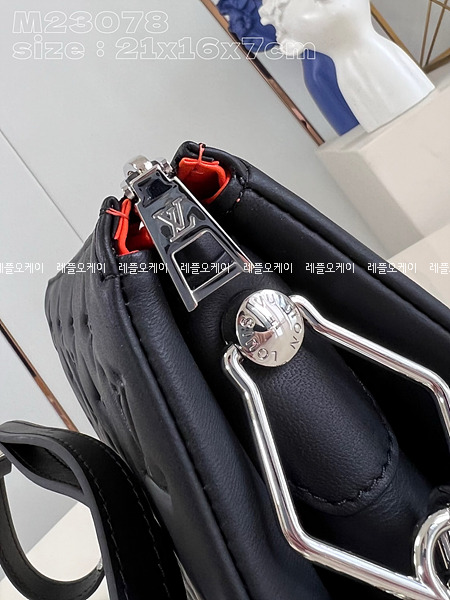 5e2c2f9fea3a359907ff6dae06fe90ce_1701931464_38.jpg