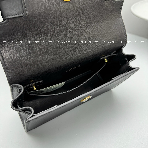 3dfd5ca81f380d9296ced0c063440faf_1723446783_03.jpg