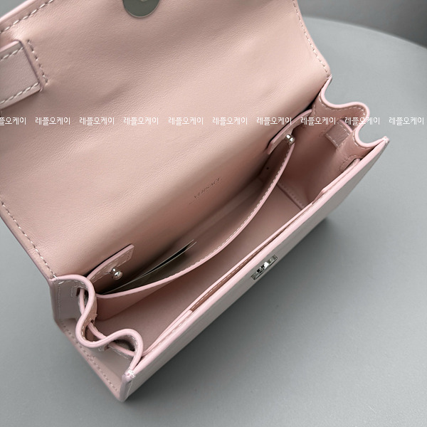 3dfd5ca81f380d9296ced0c063440faf_1723446801_08.jpg