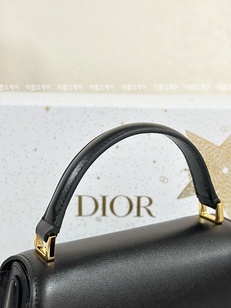 d853d50966dee69b94502cb240235389_1726888581_88.jpg