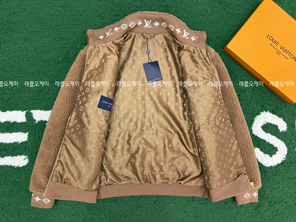 af0bd67683e8de9392bcd7e1889d76e1_1731749376_49.jpg