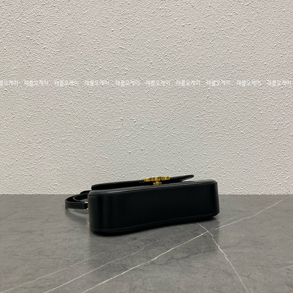 b8f3b996bf5dc1699c5c70bcc03e9b6b_1739670949_56.jpg