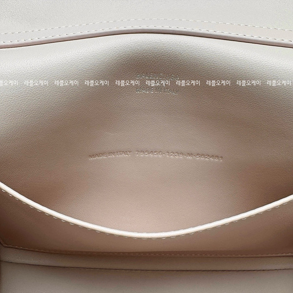 ac3ea6f58e6a683b658b2edd8ddd7e9b_1749184666_71.jpg