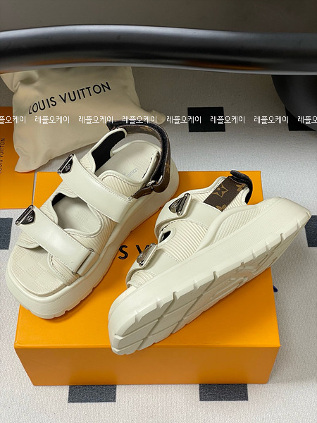 7bb96eba7592908f4e7ed2feea745696_1752035857_12.jpg