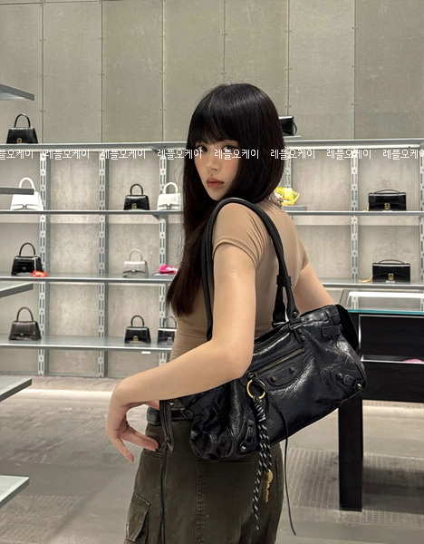 864f8fcb9888bce53abd781864be176c_1755834365_01.jpg
