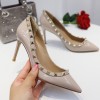 발렌티노 락스터드 힐 8.5cm