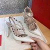 발렌티노 락스터드 힐 9.5cm