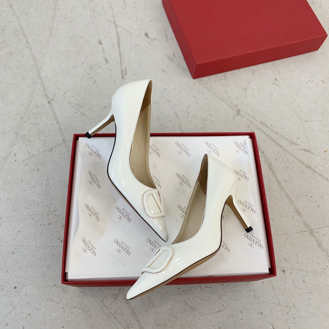 발렌티노 브이로고 펌프스 8cm