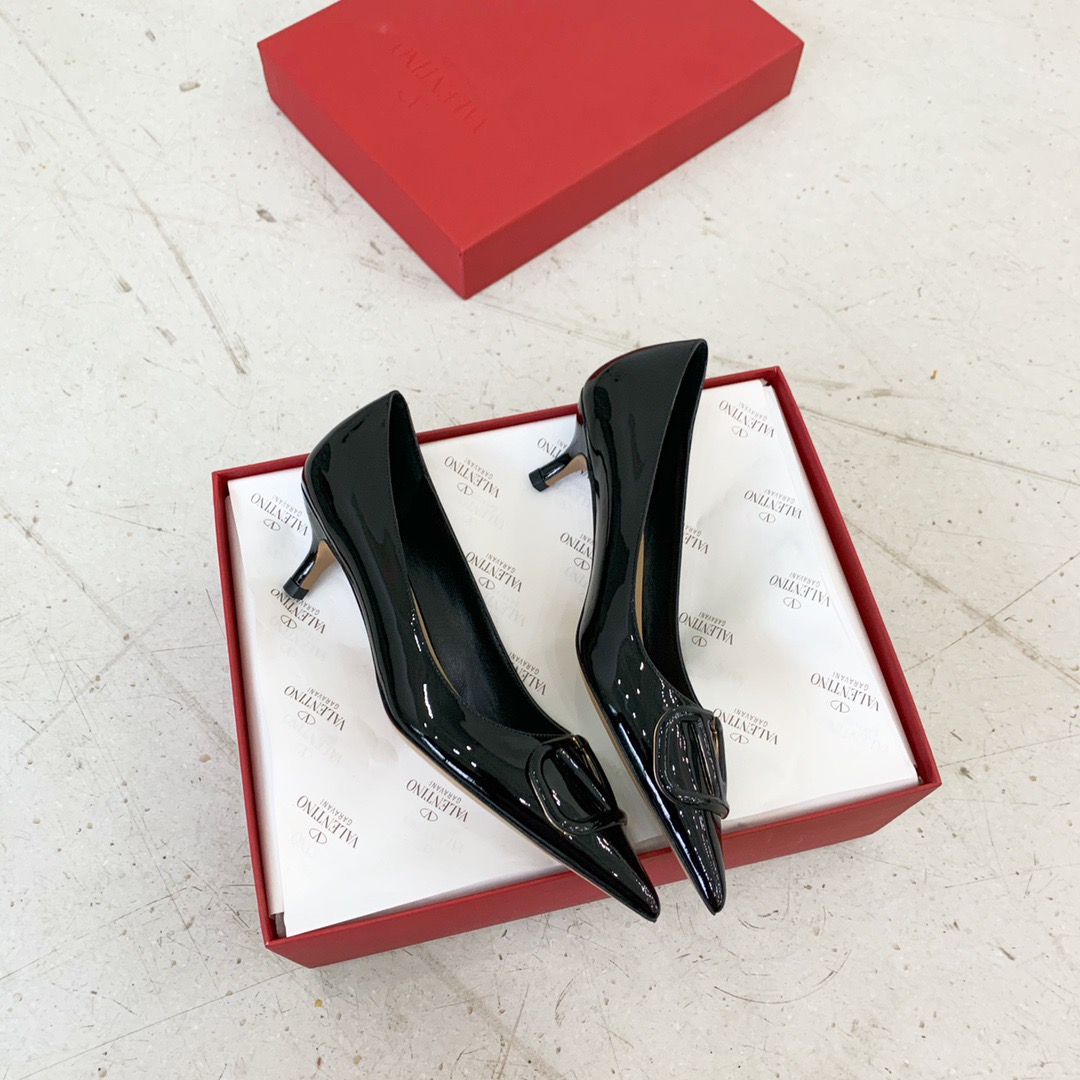 발렌티노 브이로고 펌프스 4.5cm