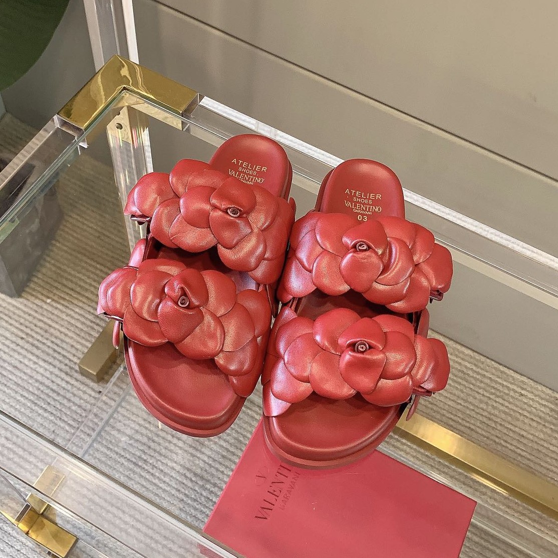 발렌티노 로즈에디션 슬라이드 샌들 3.5cm