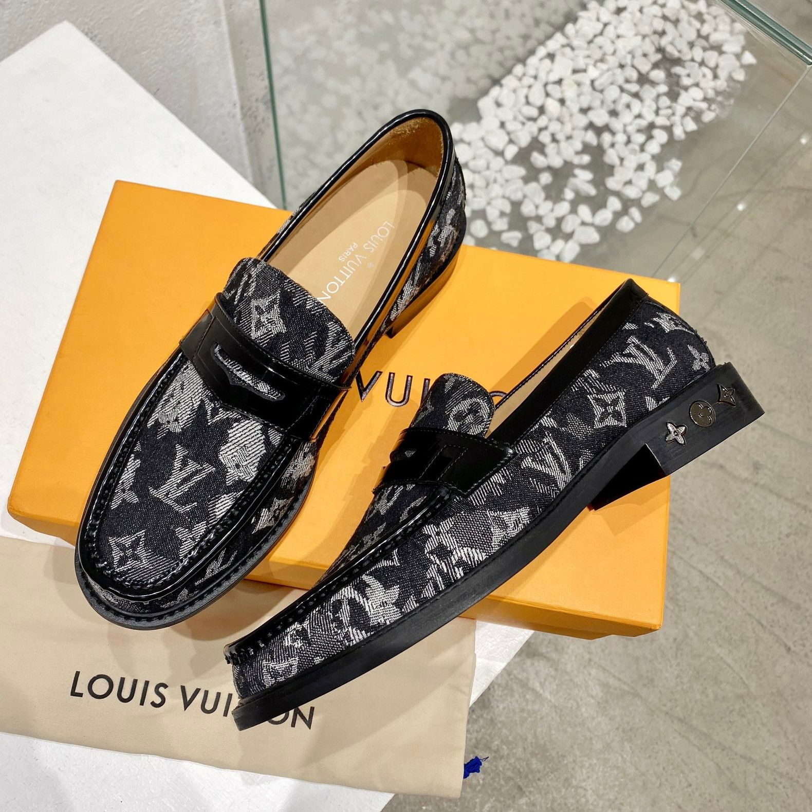 루이비통 LV 로퍼