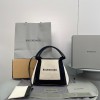 발렌시아가 NAVY 카바스 32cm