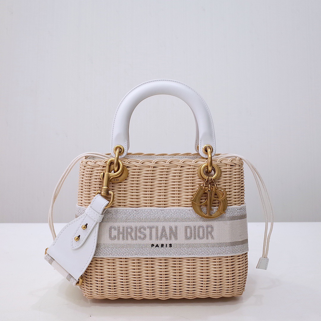 디올 LADY DIOR 미디엄 백