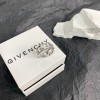 지방시 반지