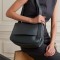 더로우 mail leather 숄더 백