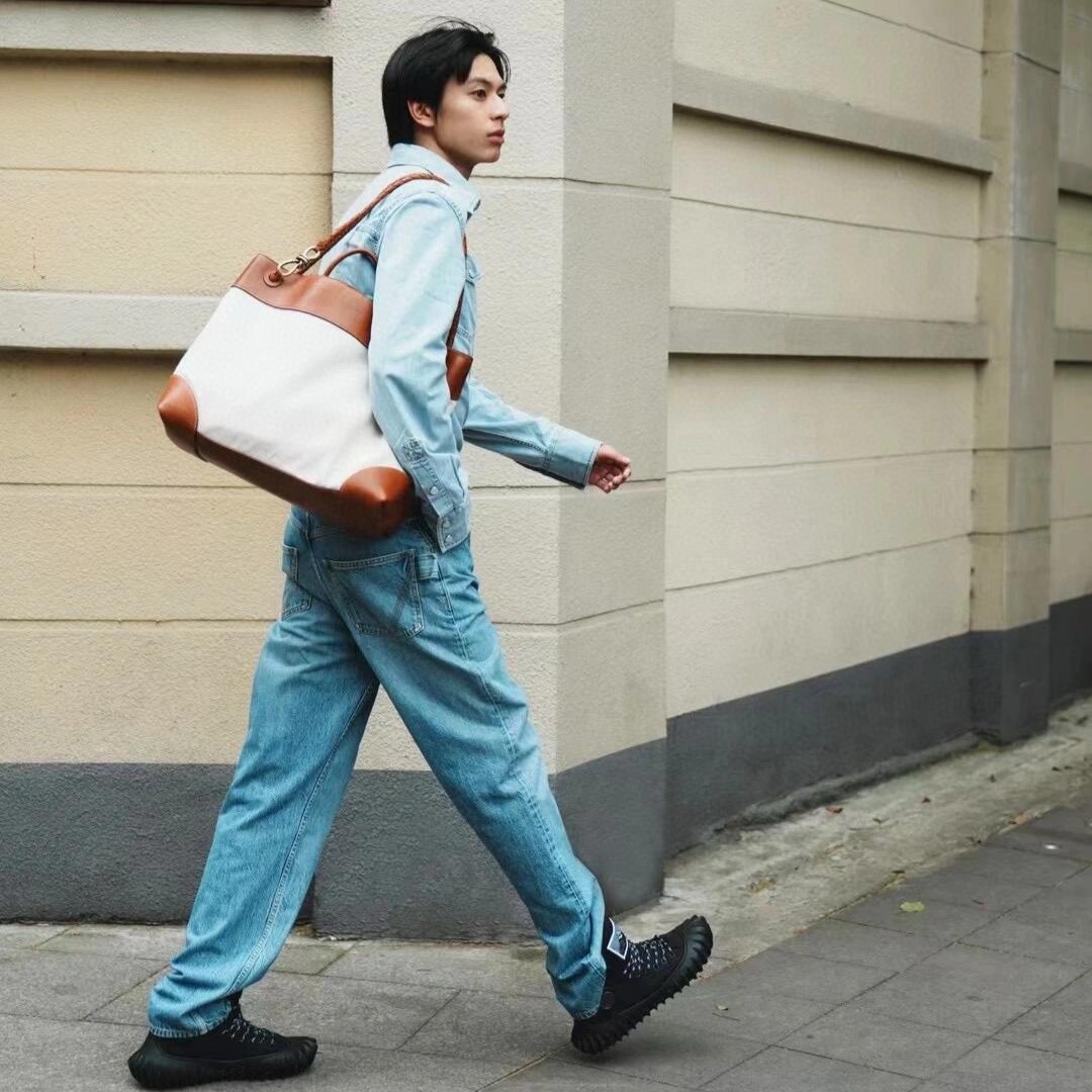 보테가베네타 라지 안디아모