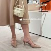 발렌티노 가죽 락스터드 슬라이드 샌들 6cm