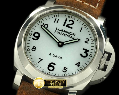 파네라이 Pam 561 8 Days SS/LE Black A6497/P5000 21600bph -PN561LE